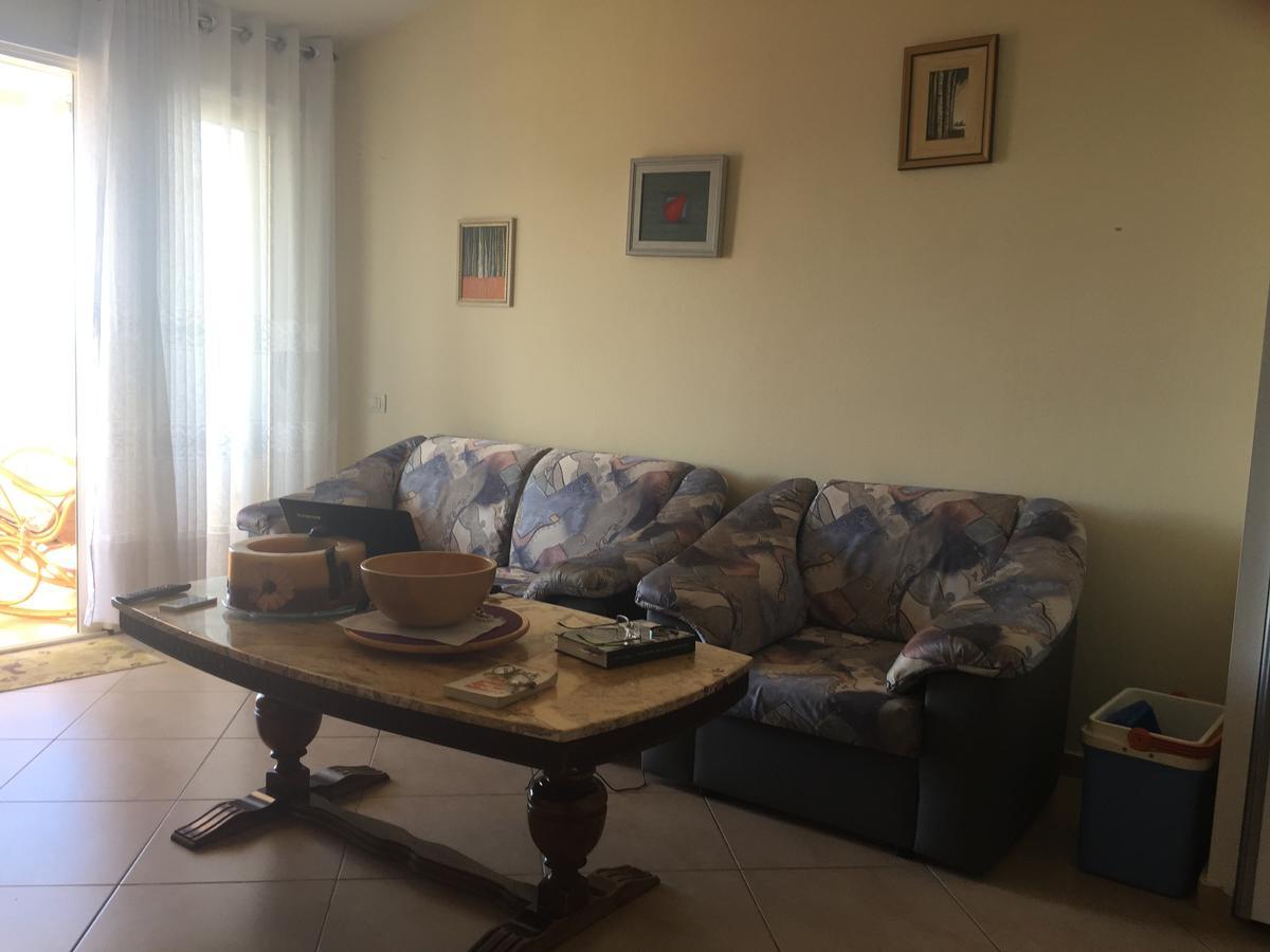 Amphora Apartment فلورا المظهر الخارجي الصورة