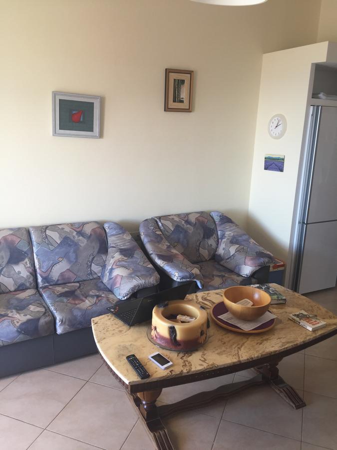 Amphora Apartment فلورا المظهر الخارجي الصورة